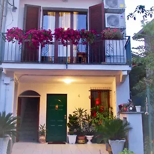 Hébergement de vacances Casa Dei Fiori Somma Lombardo